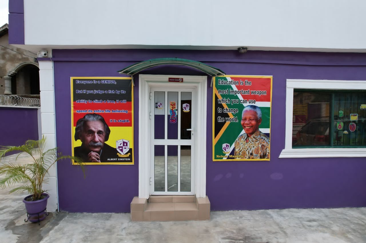 Genius Crest School frontage