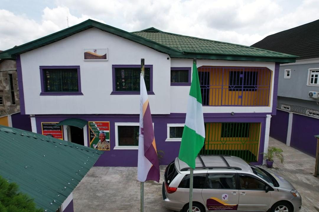 Genius Crest School building